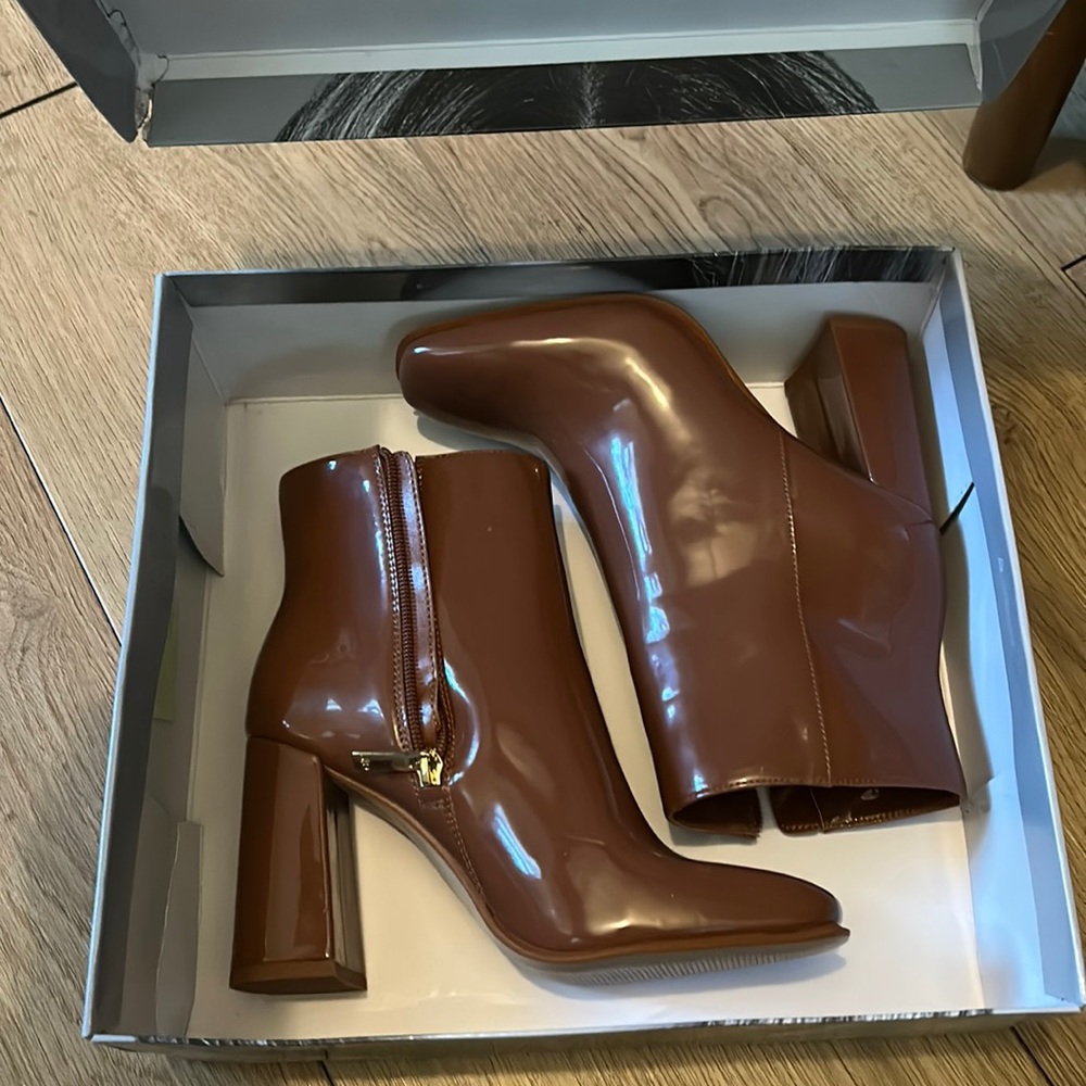 Jlo booties
